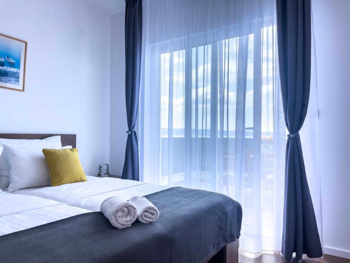 Apartments Goro Подстрана Екстериор снимка